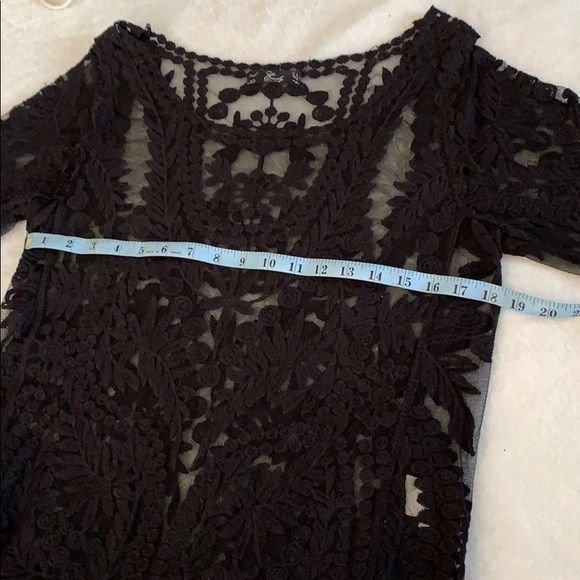 Delicate Black Lace top by EMELY size M - Picture 3 of 4